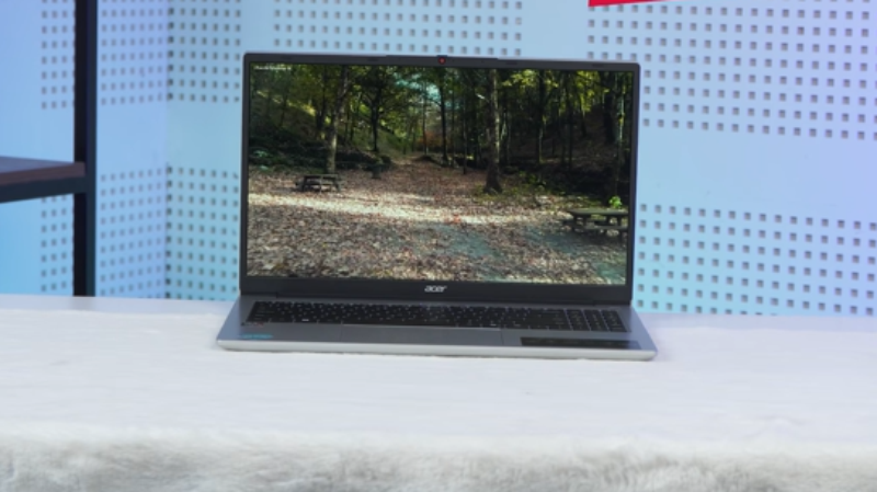 Đánh giá Acer Aspire Lite 15 AL15-41P-R3U5 - hình 3