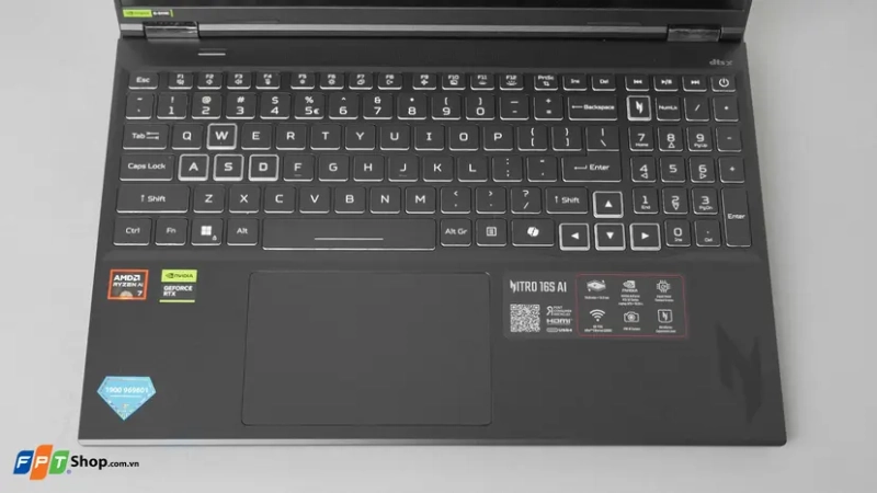 Acer Gaming Nitro ProPanel AN16S-61-R5F4 - hình 8