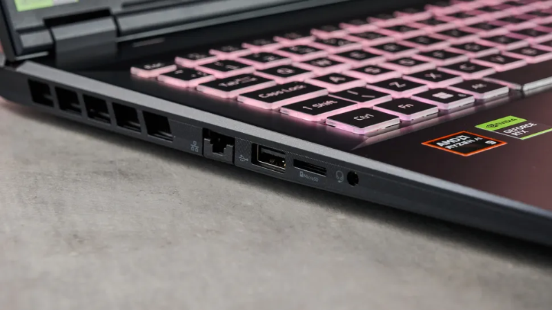 Đánh giá Acer Nitro 18 AI - hình 7