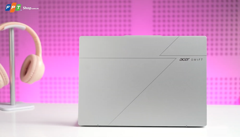 Đánh giá Acer Swift Go 14 (hình 2)