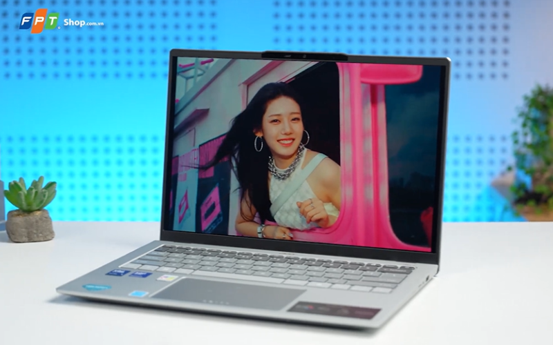 Đánh giá Acer Swift Go 14 (hình 4)