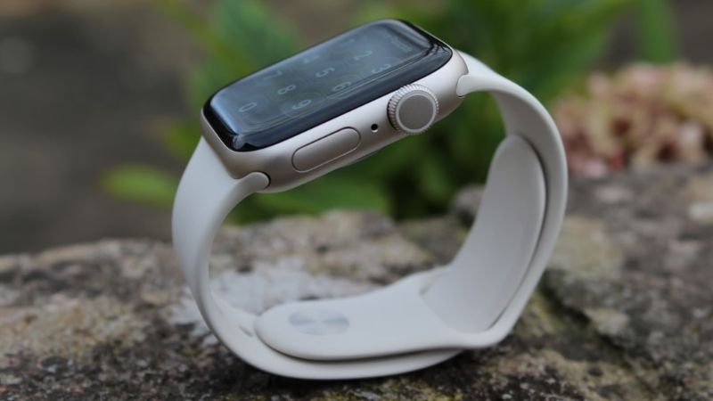 Đánh giá Apple Watch SE 3 về thiết kế