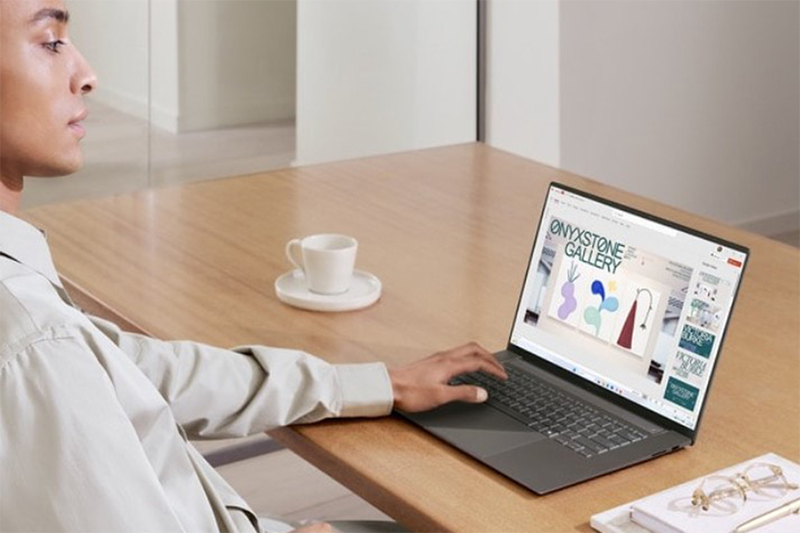 Đánh giá Asus Zenbook S16 (hình 5)