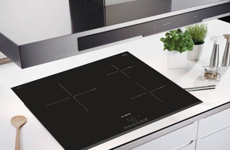 Đ&aacute;nh gi&aacute; bếp từ Bosch PID775DC1E 1