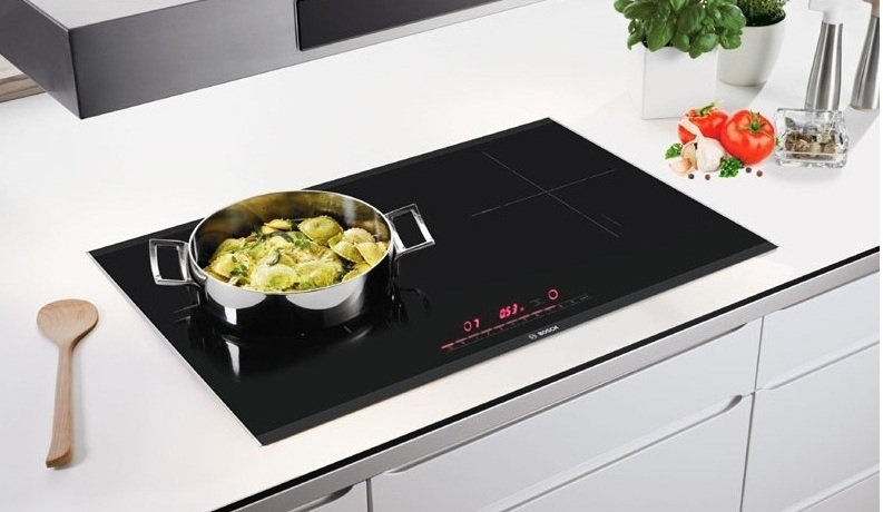 Đ&aacute;nh gi&aacute; bếp từ Bosch PPI82560MS 1