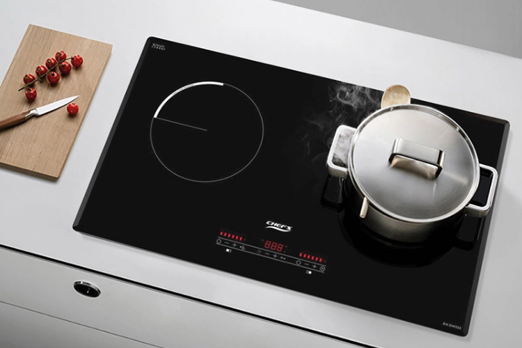 đ&aacute;nh gi&aacute; bếp từ chefs 4