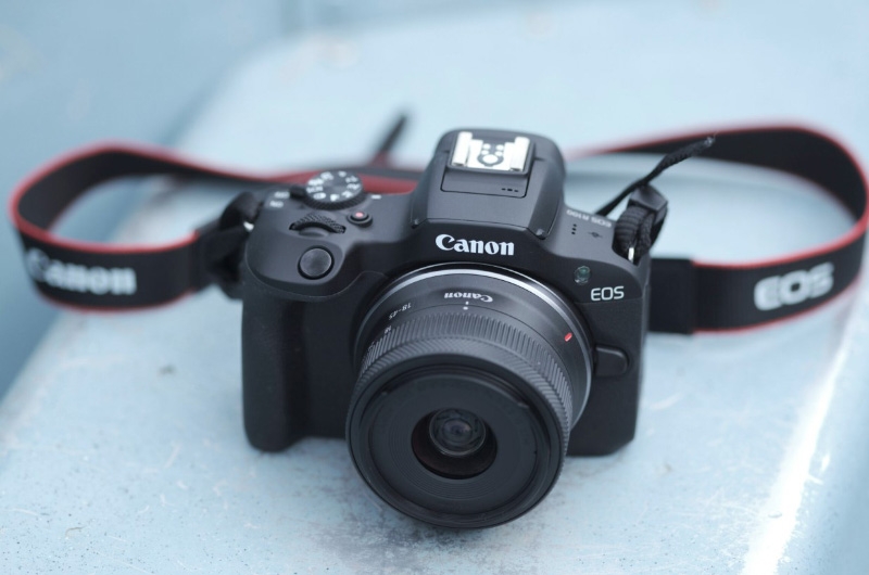 Đánh giá Canon R100  - hình 6