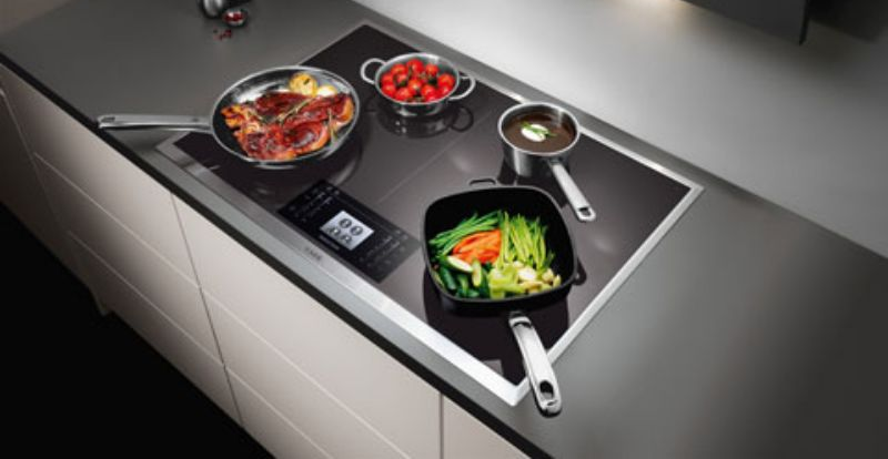 đánh giá chi tiết bếp từ 4 vùng nấu Bosch 7