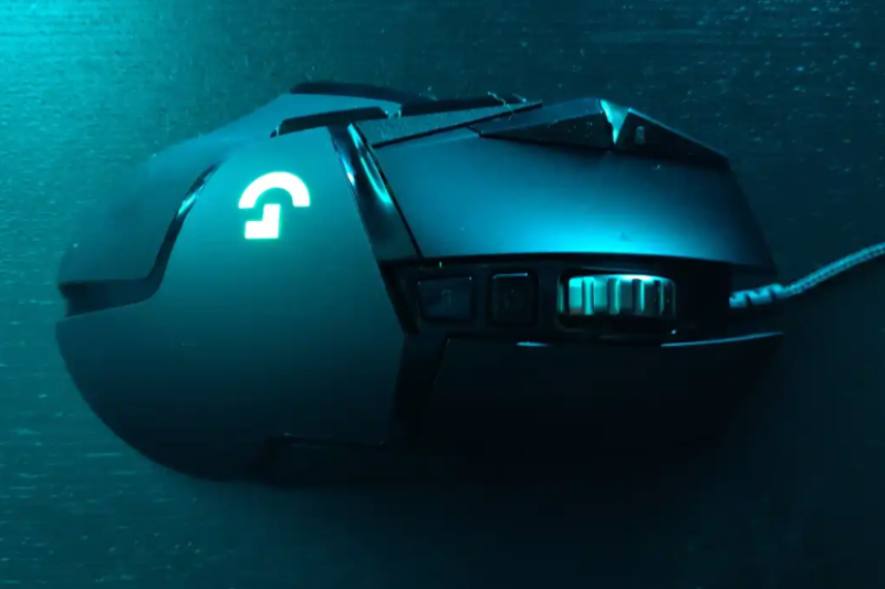 Đánh giá chuột Logitech G502 Hero - hình 1