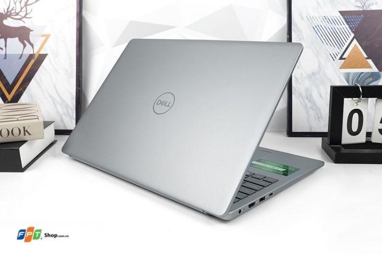Đánh giá Dell Inspiron 16 N5640