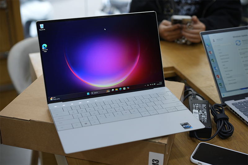 Đánh giá Dell XPS 13 (hình 8)