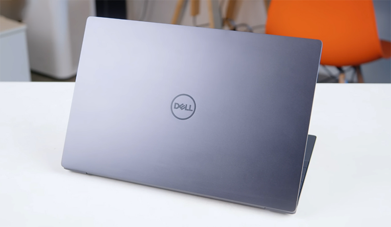 Đánh giá Dell XPS 9350 (hình 1)