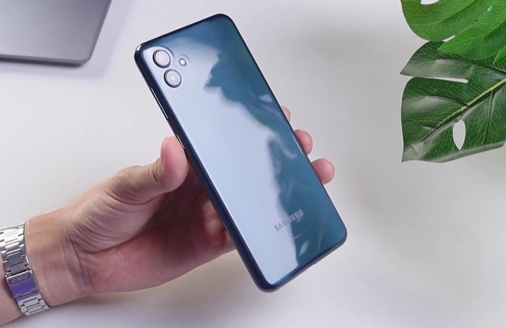 Đánh giá Galaxy A04 - hình 10