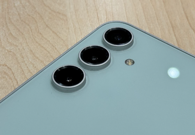 Đánh giá Galaxy S23 FE - hình 8