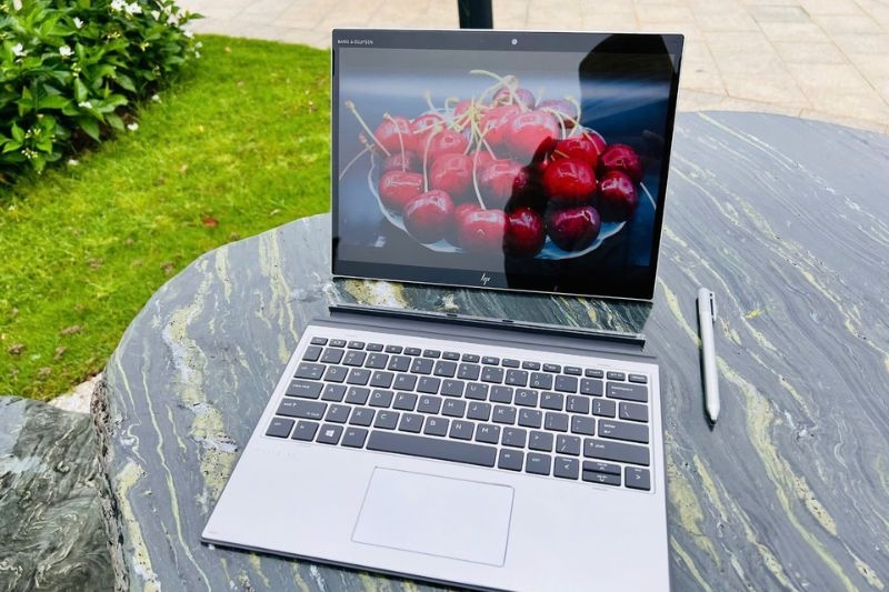 Đánh giá HP Elite x2 G8 ảnh 3