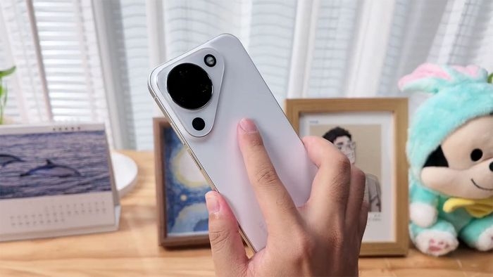 Đánh giá HUAWEI Pura 90 - hình 3