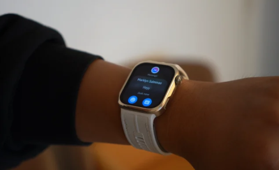 Đánh giá HUAWEI WATCH D3 - hình 19