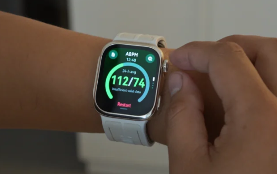 Đánh giá HUAWEI WATCH D3 - hình 7