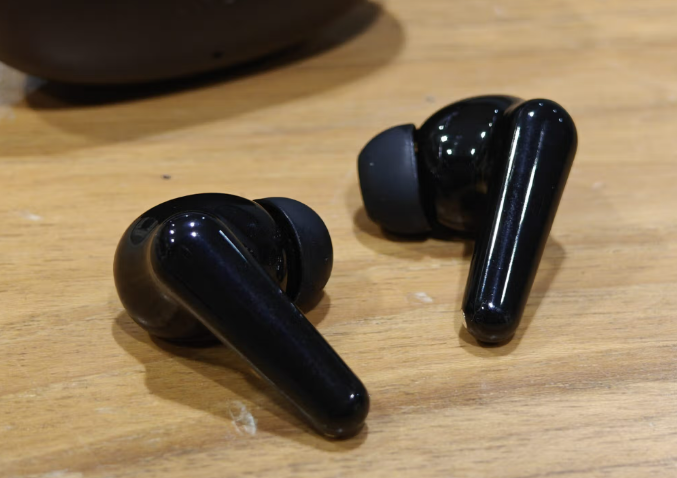 Đánh giá iQOO Buds - hình 3