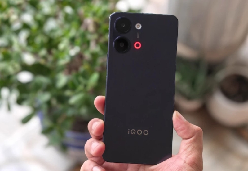 Đánh giá iQOO Z11 Lite - hình 2