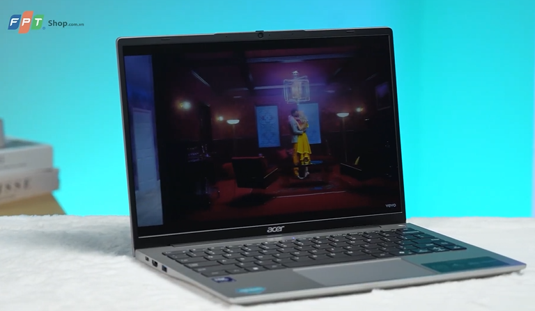 Đánh giá laptop Acer Swift Lite 14 AI SFL14-51M-56HS - hình 16