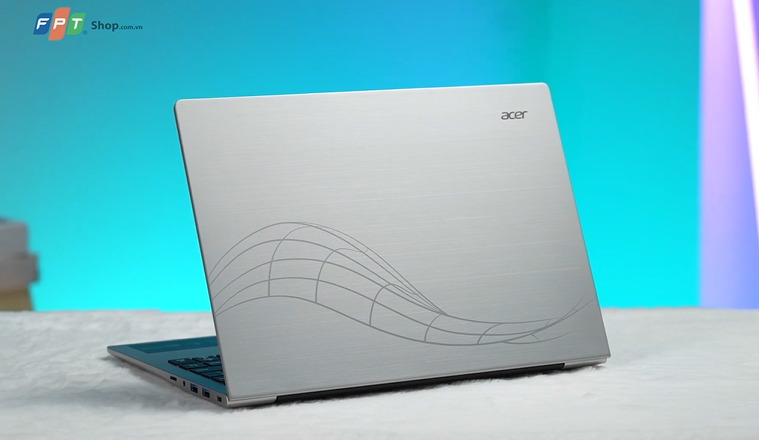 Đánh giá laptop Acer Swift Lite 14 AI SFL14-51M-56HS - hình 1