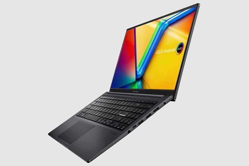 Đánh giá laptop ASUS Vivobook 15 OLED A1505VA MA468W (hình 8)