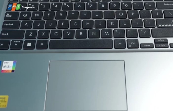 Đánh giá laptop ASUS VivoBook 15 X1502VA-BQ886W - hình 8