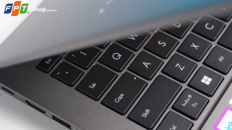 Đánh giá laptop ASUS VivoBook S14 S3407CA-SF913W - hình 8
