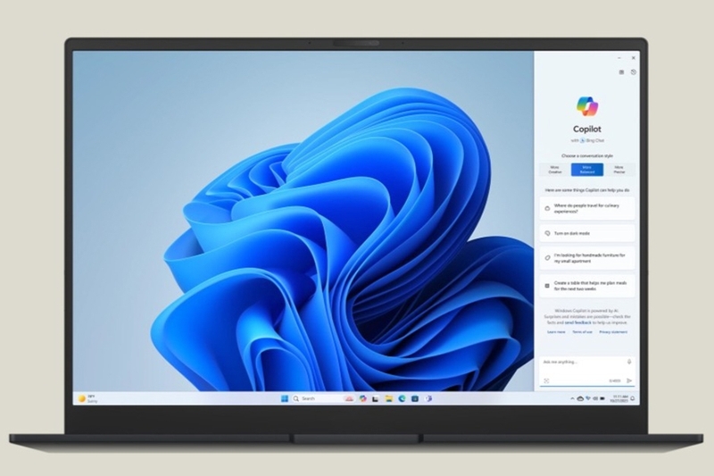 Đánh giá laptop ASUS ZenBook 14 UX3405CA-PZ188WS - hình 5