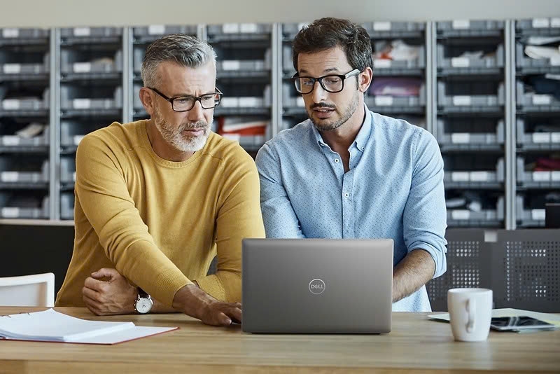 đánh giá laptop dell inspiron 15 3530 - 16512w ảnh 6