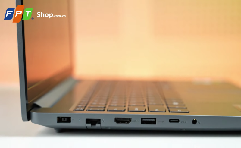 Đánh giá laptop Lenovo Gaming LOQ E 15IAX9E - hình 11