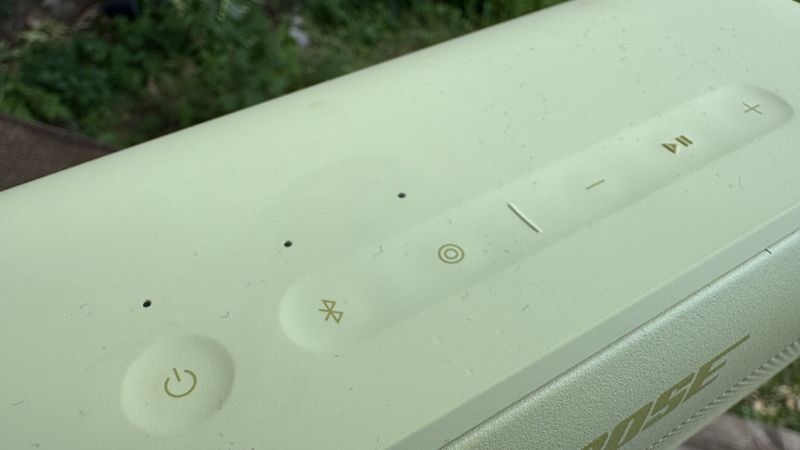 Đánh giá loa Bose SoundLink Plus về thiết kế