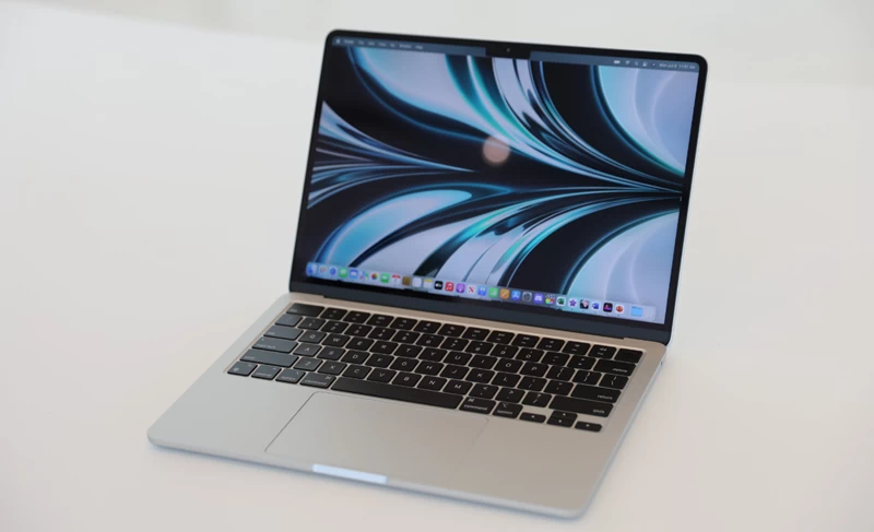 đánh giá macbook pro m2 ảnh 4