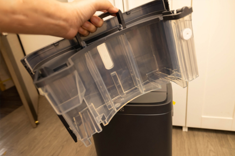 Đ&aacute;nh gi&aacute; m&aacute;y h&uacute;t ẩm Electrolux EDH12TRBD2 - h&igrave;nh 8