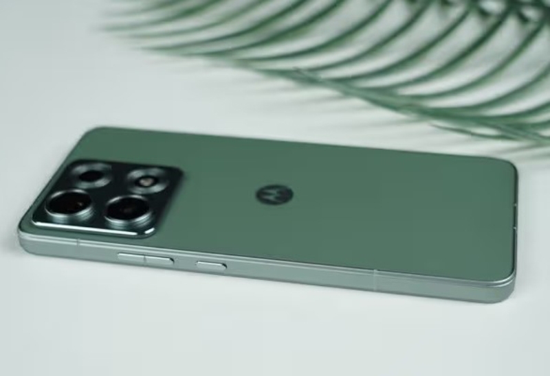 Đánh giá Moto Edge 70 Max - hình 1