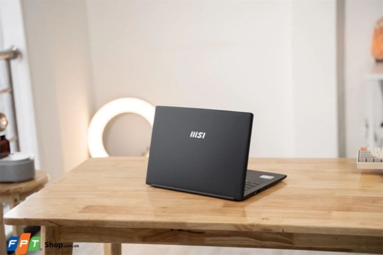 Đánh giá MSI Modern 14