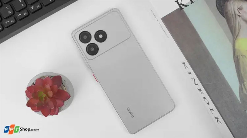 Đánh giá Nubia A36 hình 2