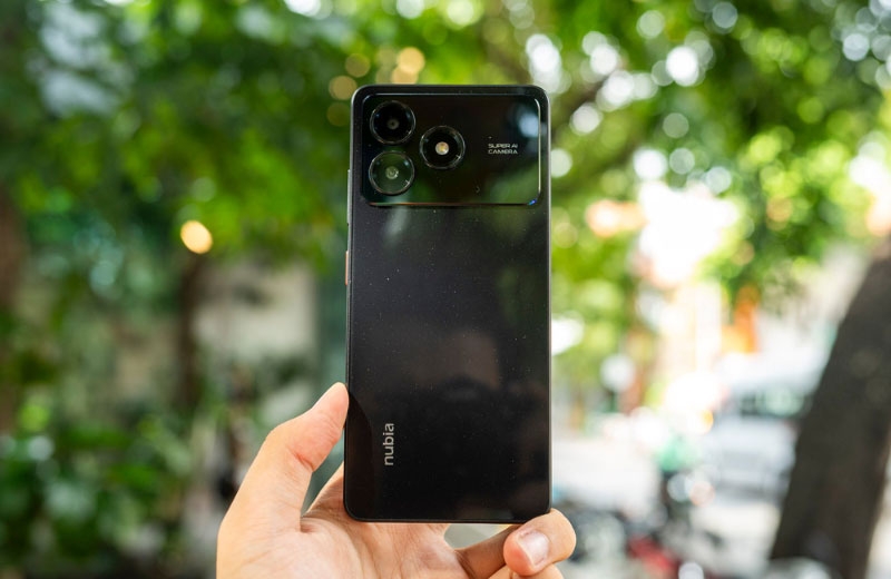 Đánh giá Nubia A36 hình 8