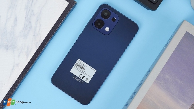 Đánh giá OPPO A6 Pro 1