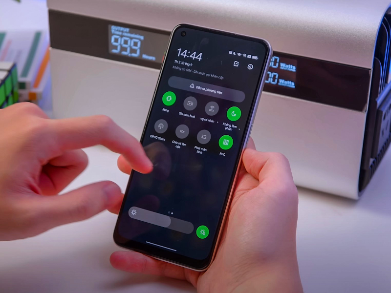 Đánh giá OPPO Reno8 - hình 8