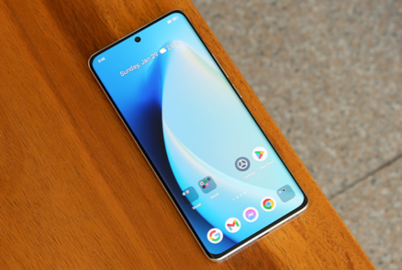 Đánh giá realme 10 Pro Plus - hình 2