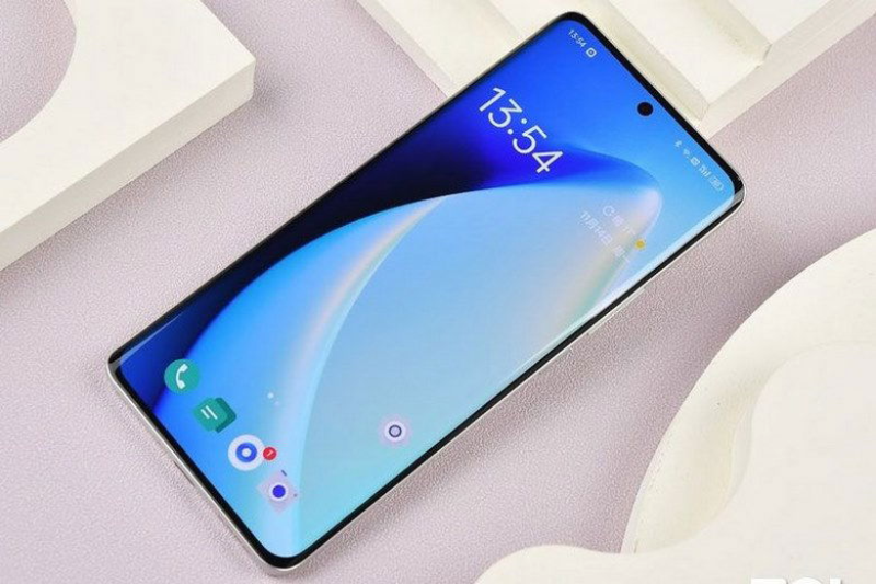 Đánh giá realme 10 Pro Plus - hình 4
