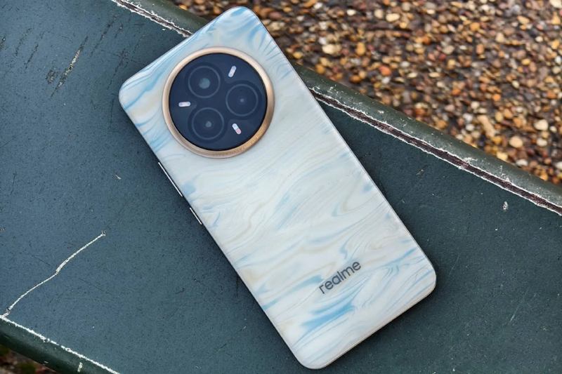 danh-gia-realme-14-va-realme-14-pro-plus-11.png