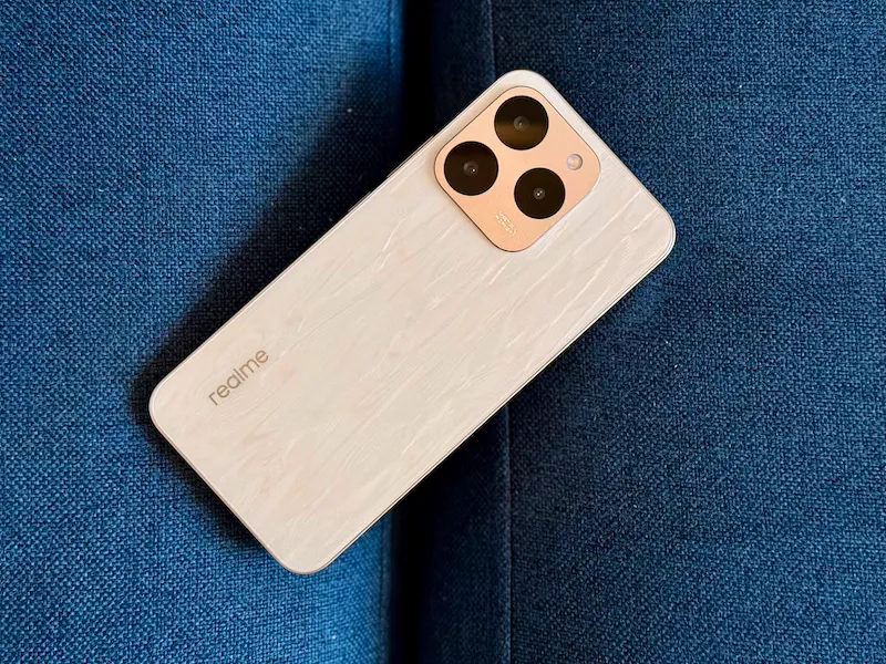 Đánh giá realme 15T 5G - hình 5