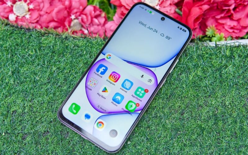Đánh giá realme C100 về màn hình