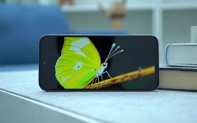 Đánh giá realme C100 về màn hình