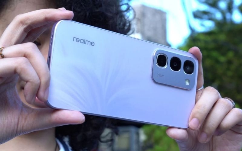 Đánh giá realme C100 về camera