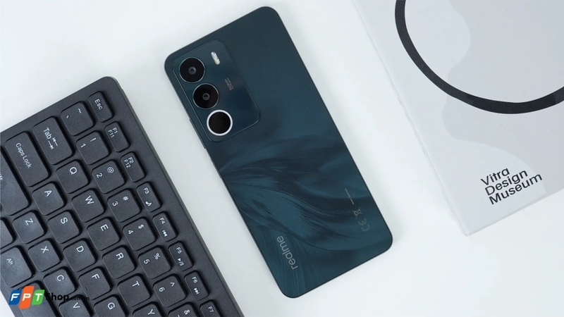 đánh giá Realme C71 hình 1