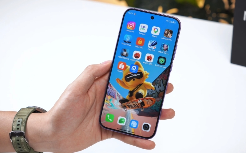 Đánh giá realme Neo 8 về màn hình
